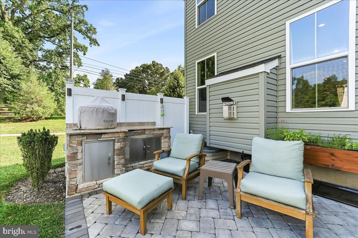 1200 Benjamin Drive photo 6