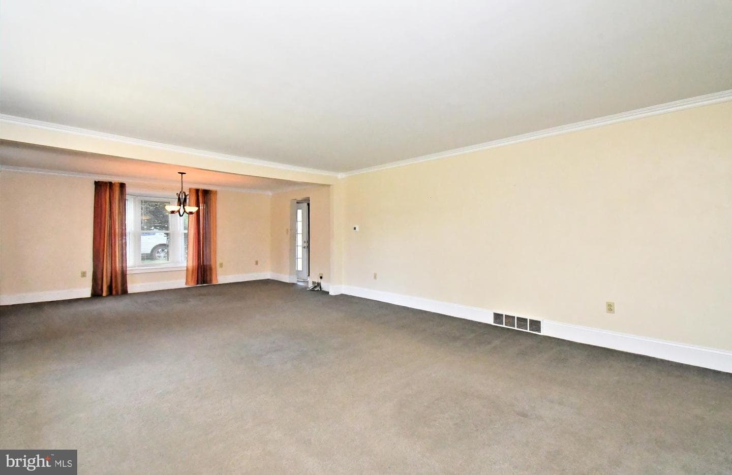 1207 Township Line Road photo 5