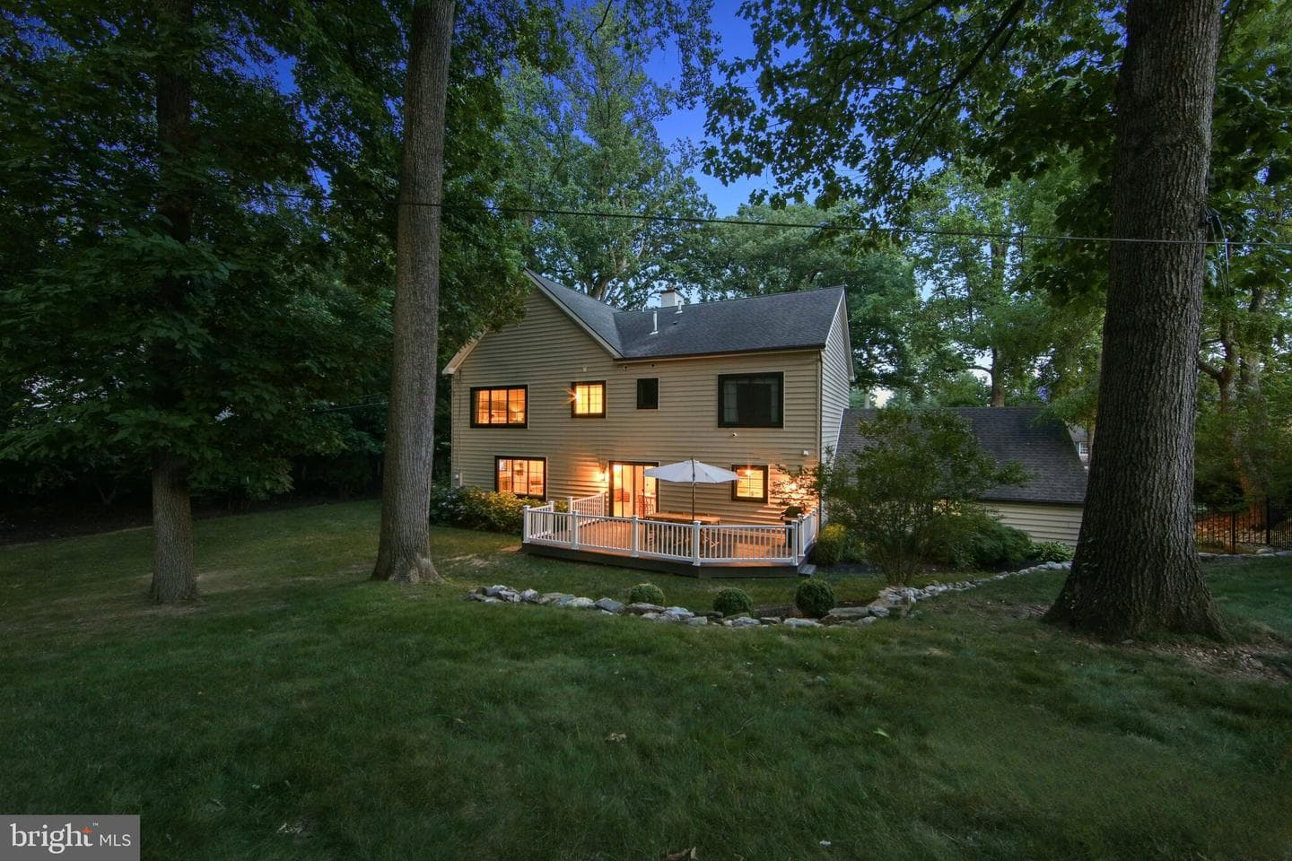 39 Crestline Road photo 52