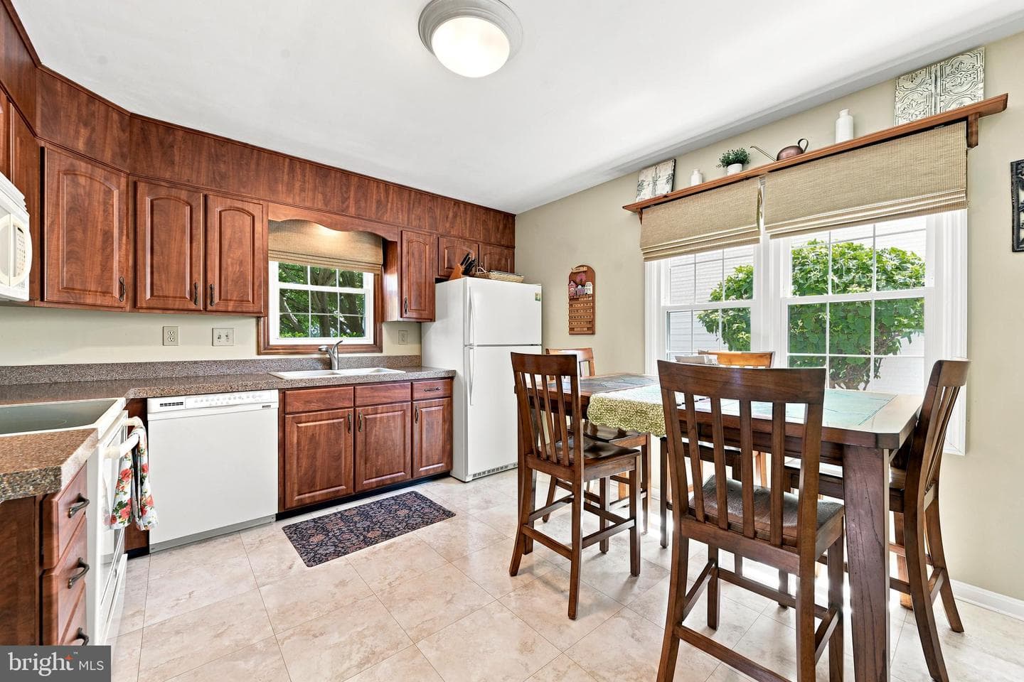 205 Armstead Court photo 6
