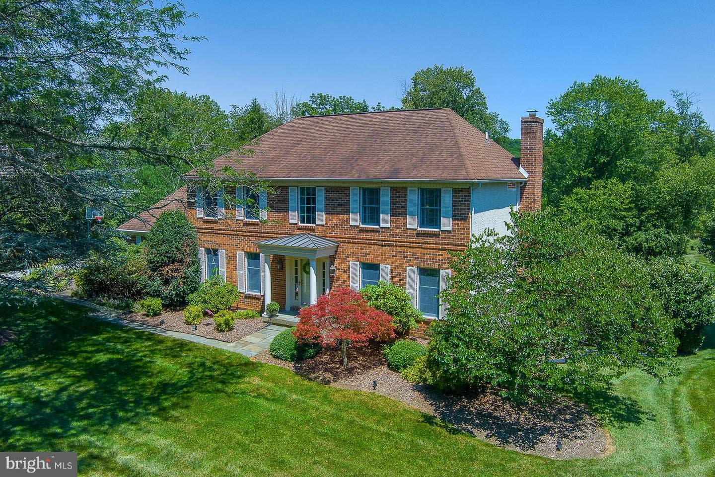 614 Thorncroft Drive