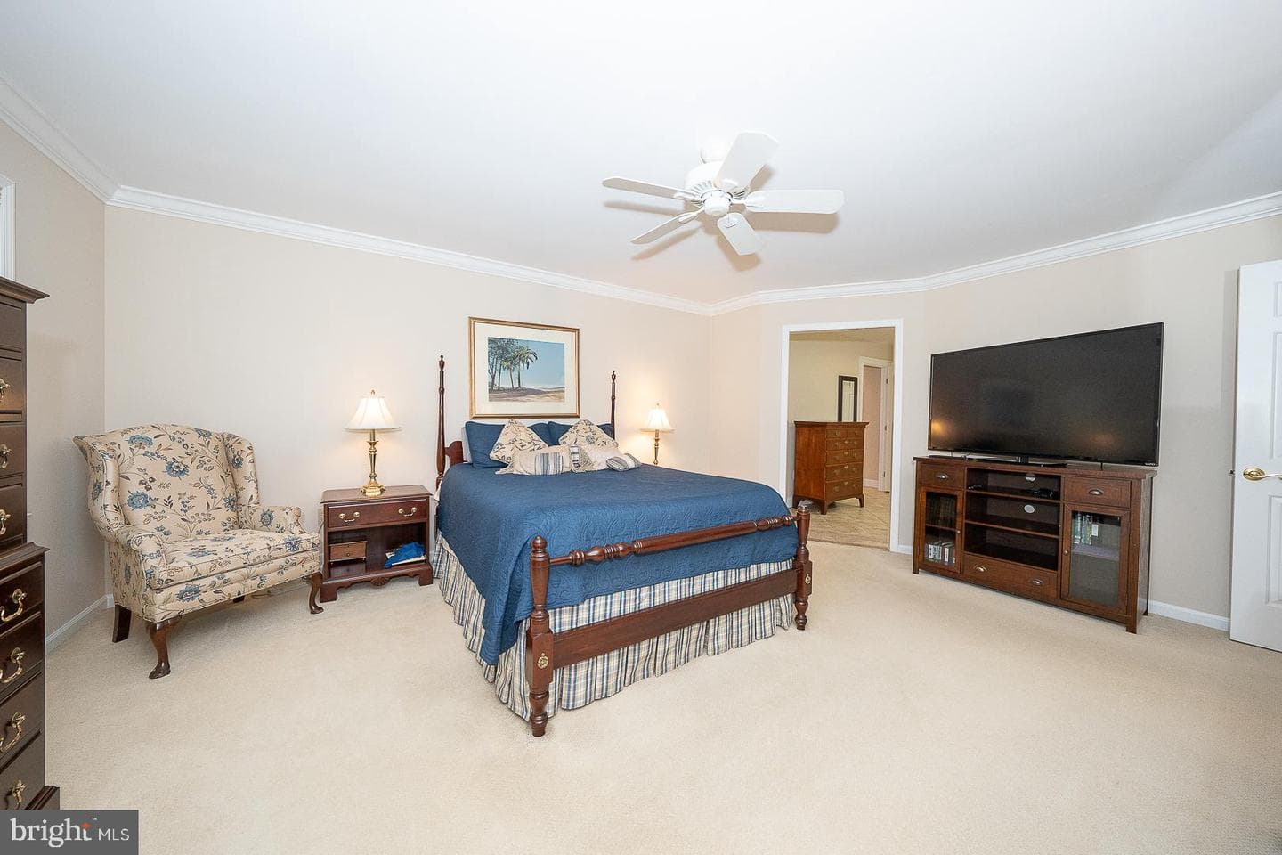 614 Thorncroft Drive photo 27