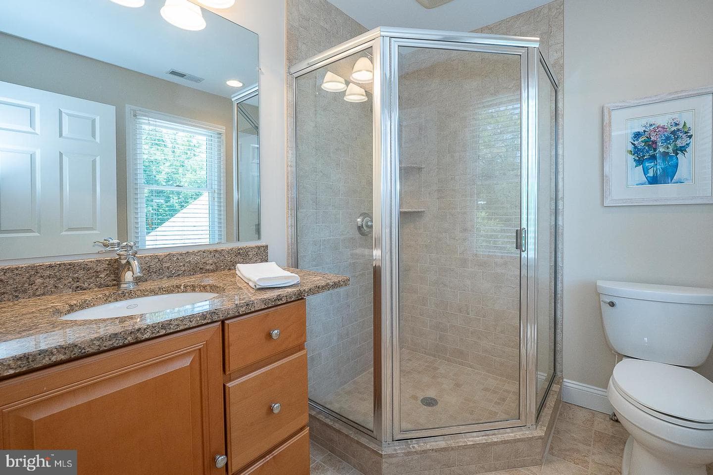 614 Thorncroft Drive photo 33
