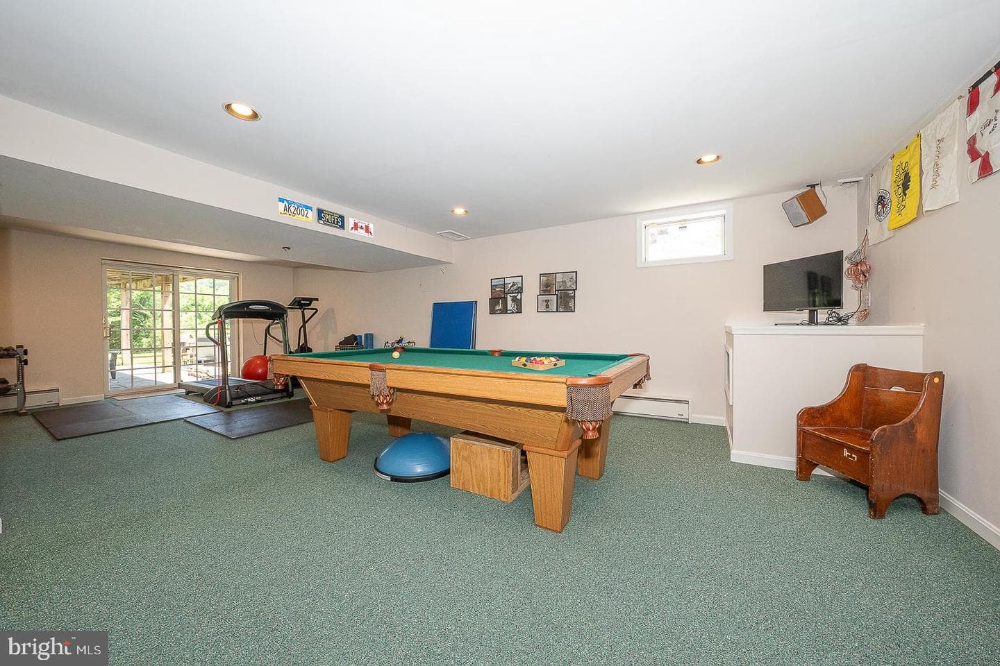 614 Thorncroft Drive photo 40