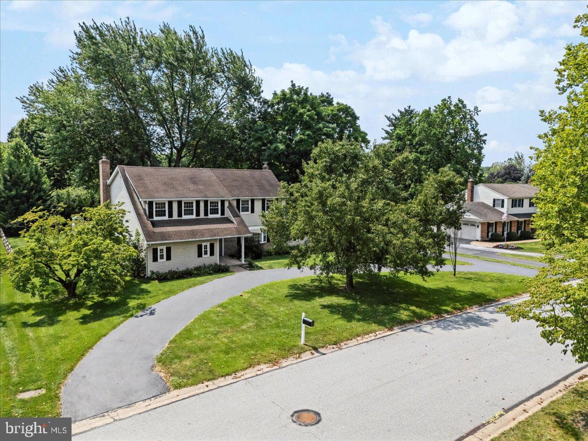 1532 Anne Drive, West Chester