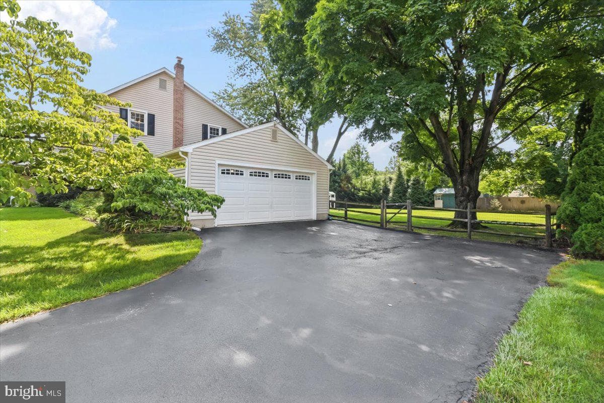 1532 Anne Drive photo 36