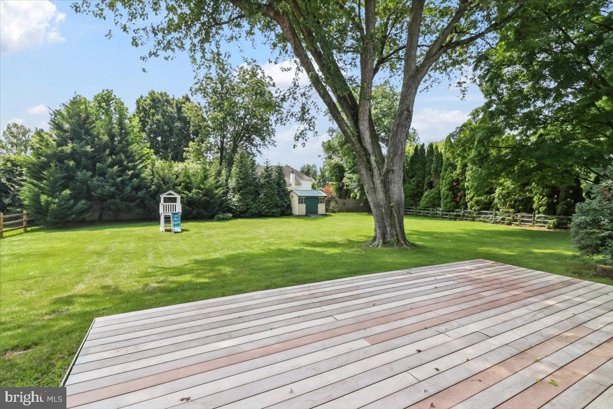 1532 Anne Drive photo 37
