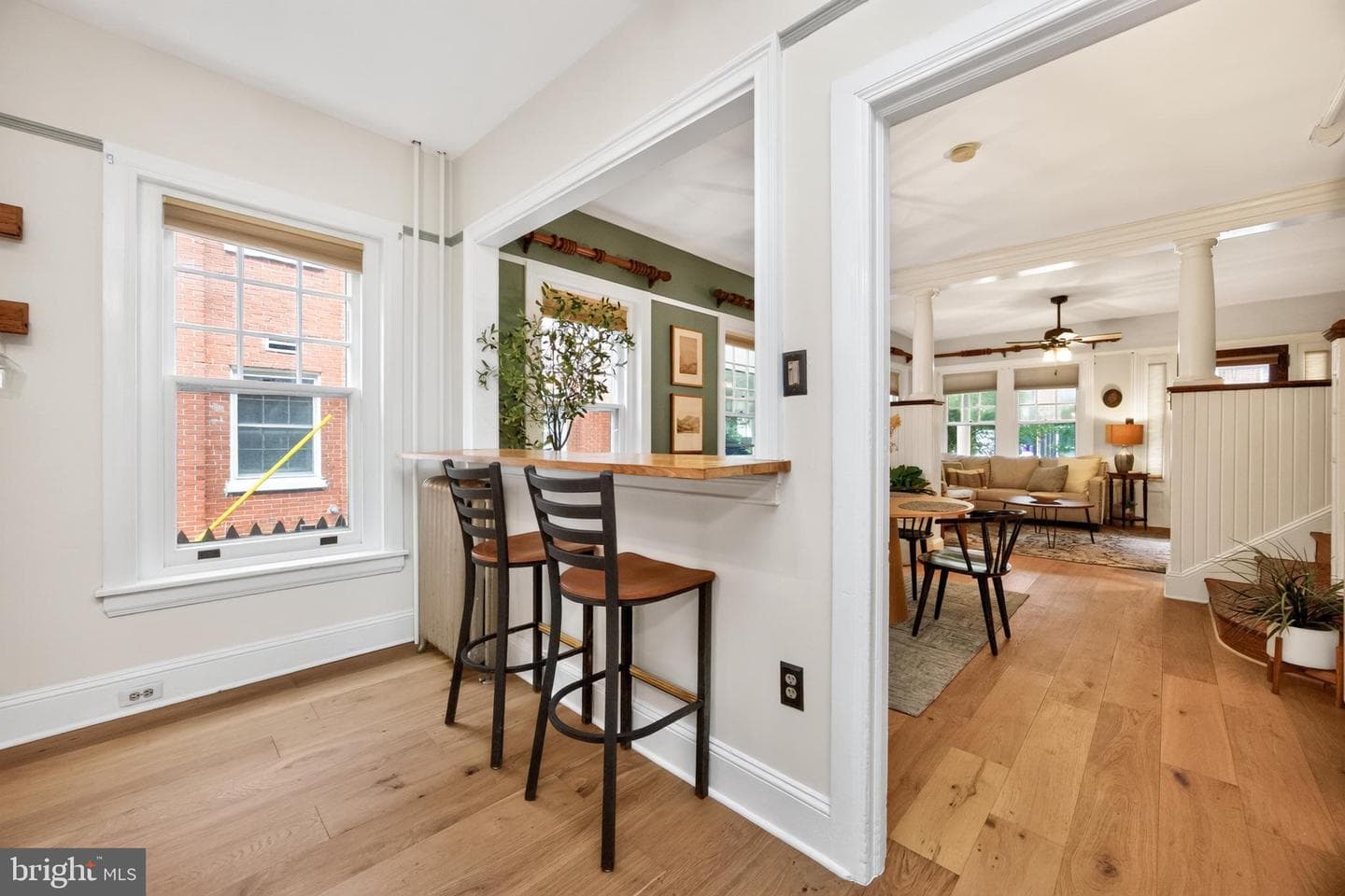 20 W Barnard Street photo 16