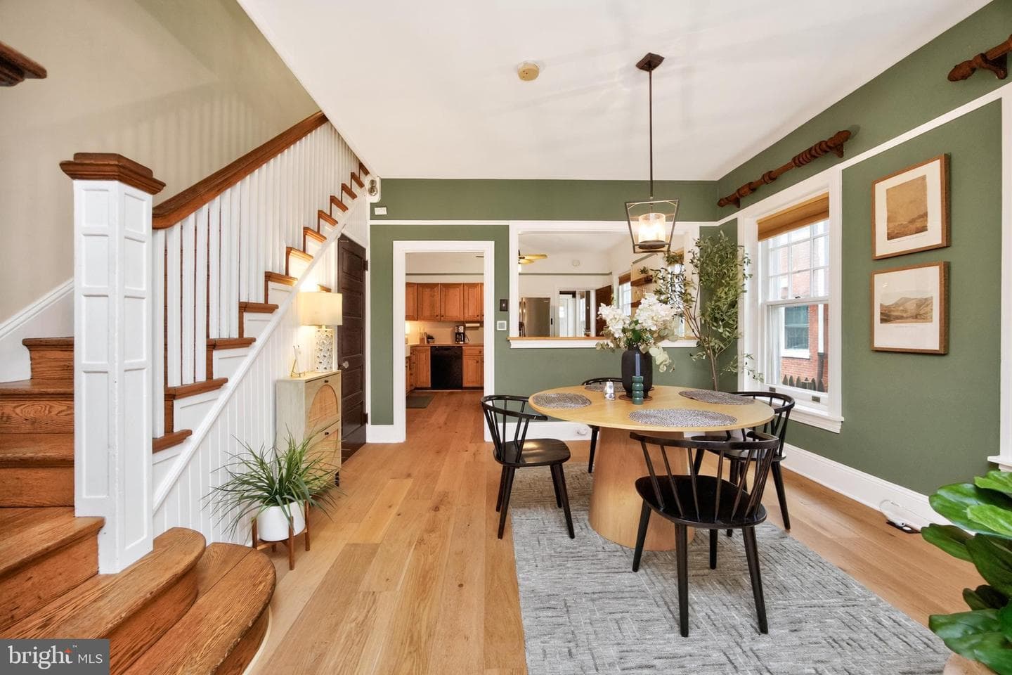 20 W Barnard Street photo 23