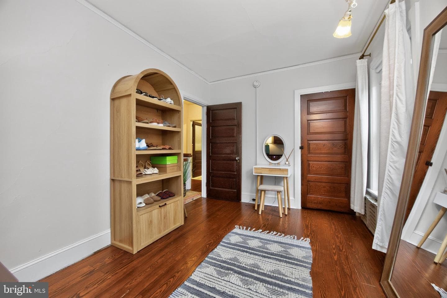 20 W Barnard Street photo 30