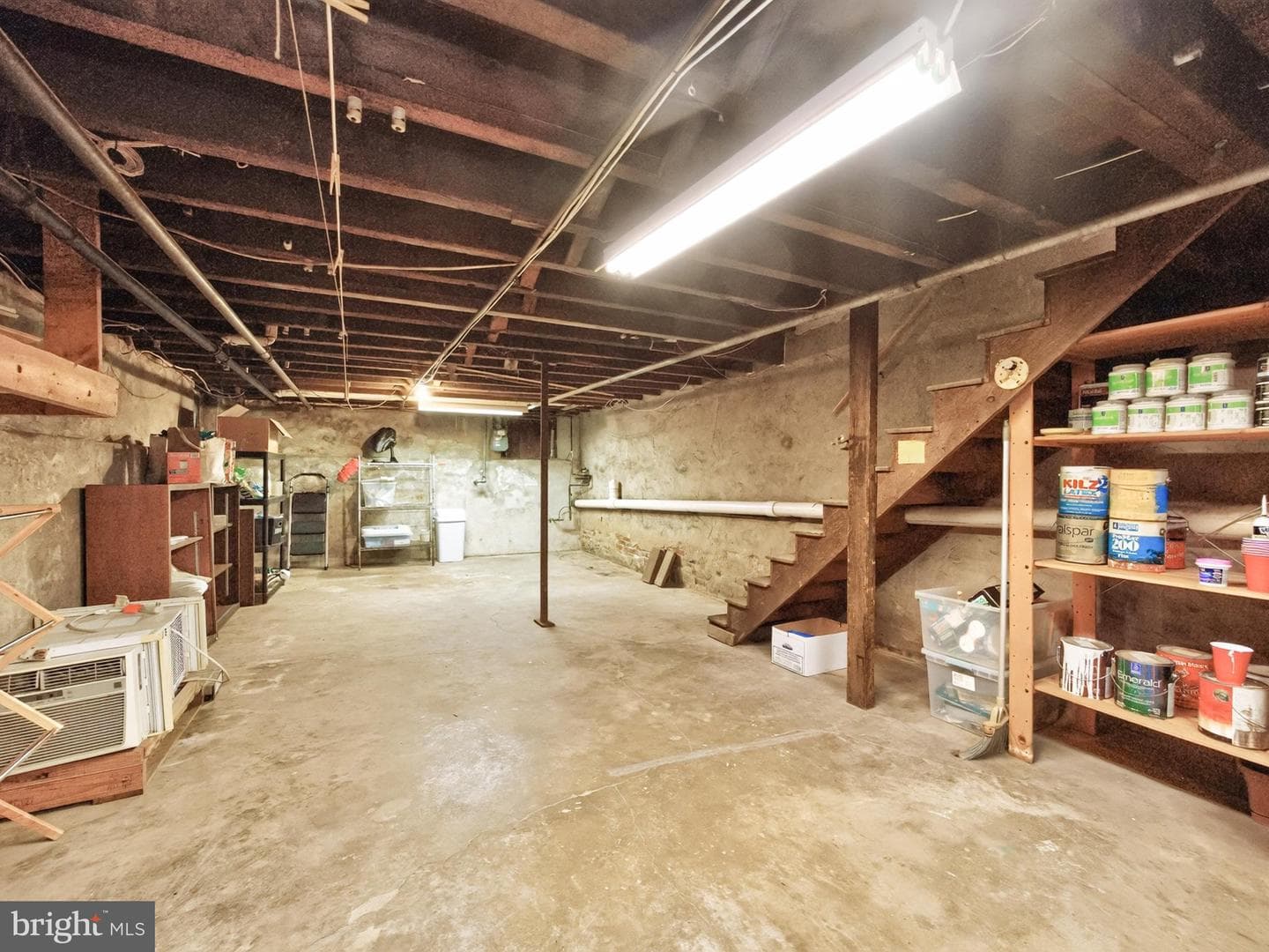 20 W Barnard Street photo 40