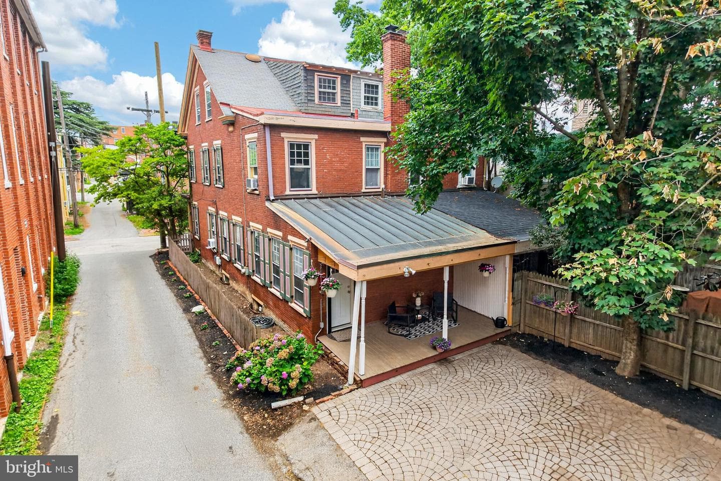 20 W Barnard Street photo 47