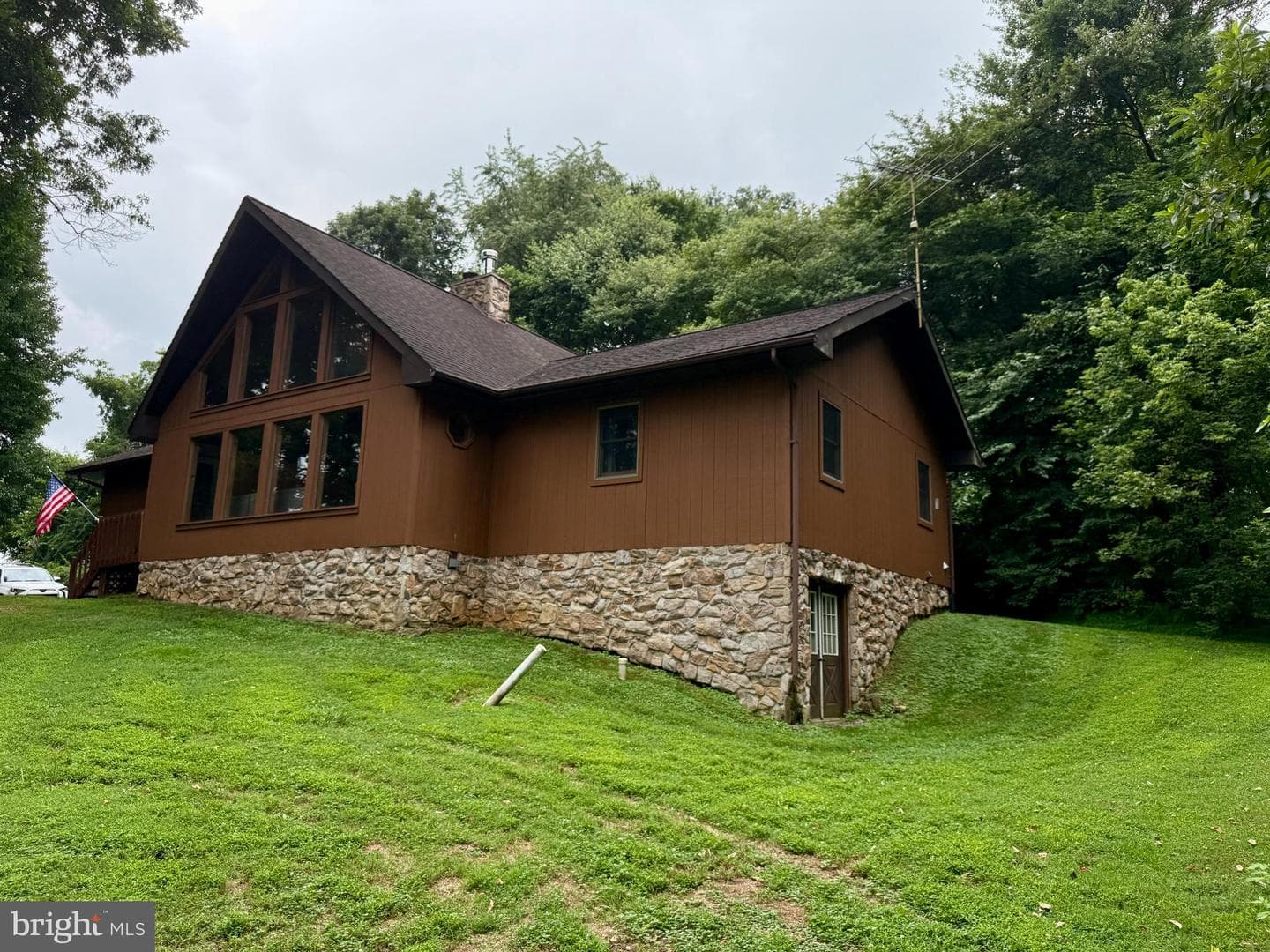 946 Street Road photo 7