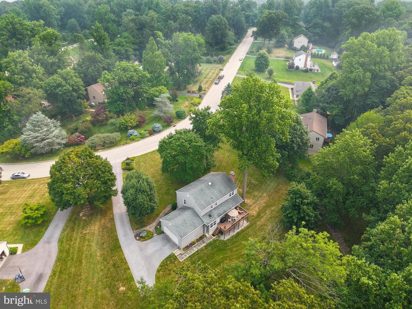 1466 Grove Avenue photo 11
