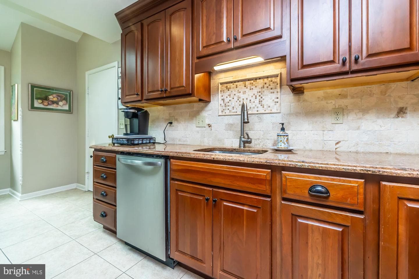 1466 Grove Avenue photo 31