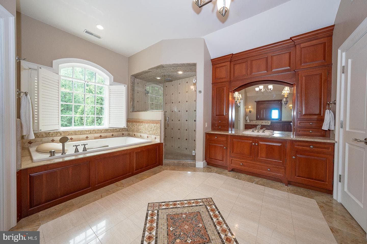 2048 Buttonwood Road photo 43