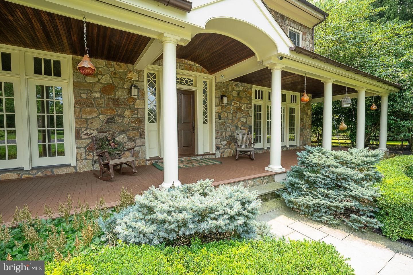2048 Buttonwood Road photo 5