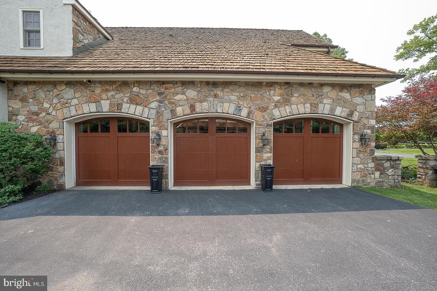 2048 Buttonwood Road photo 70