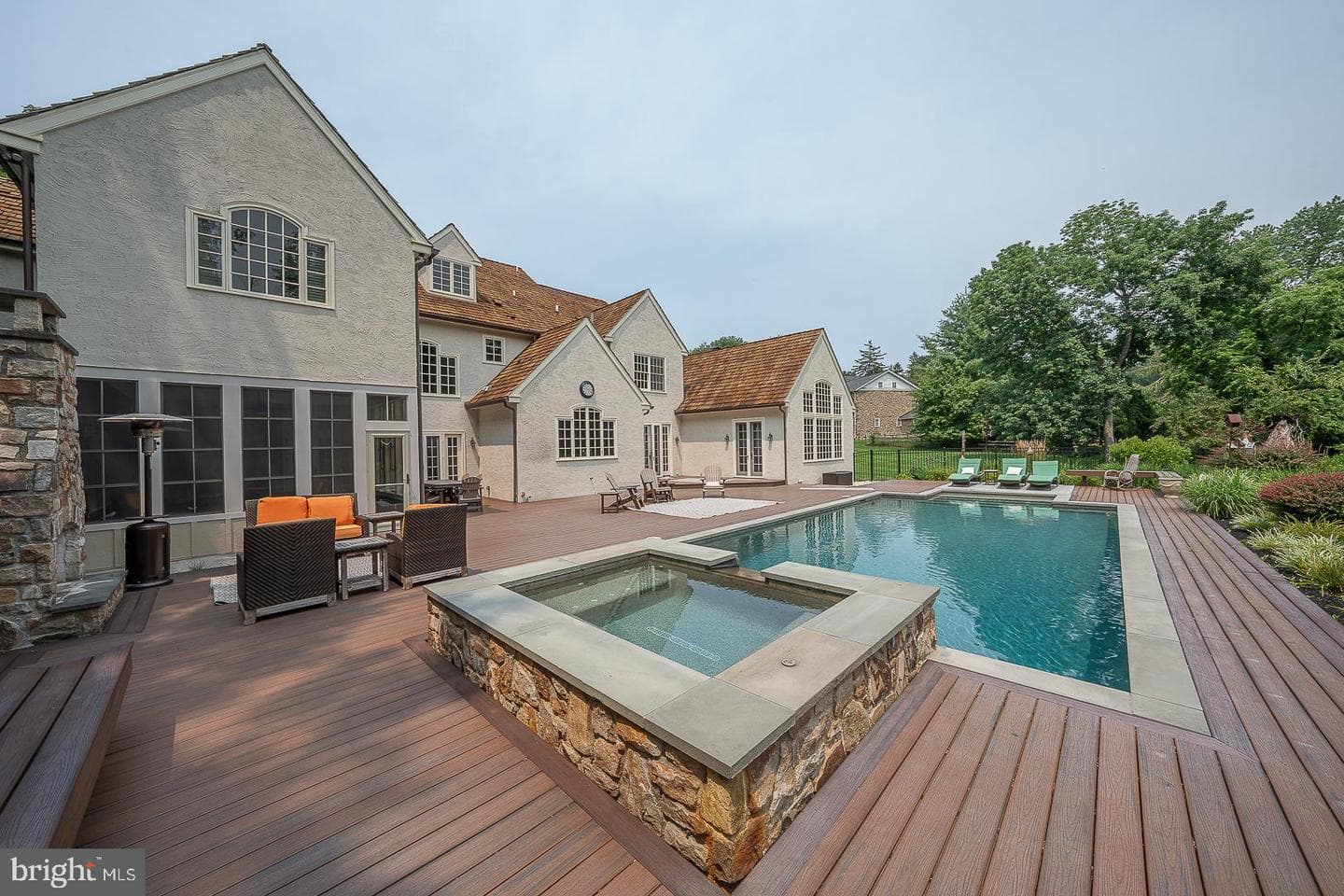 2048 Buttonwood Road photo 72