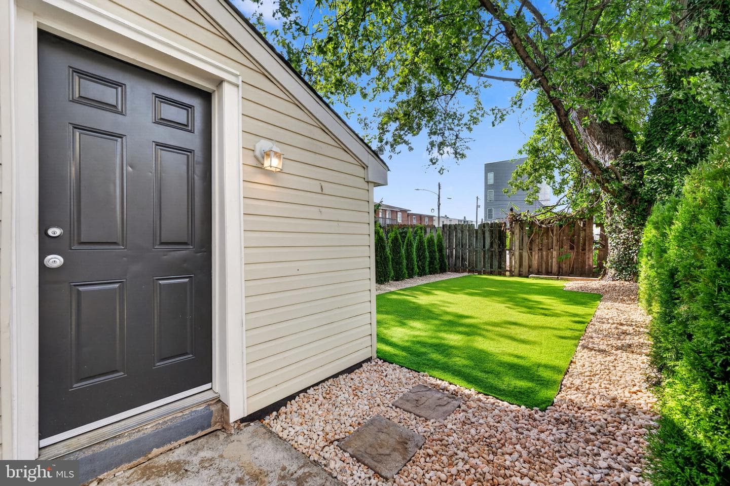 123 Jefferson Avenue photo 32