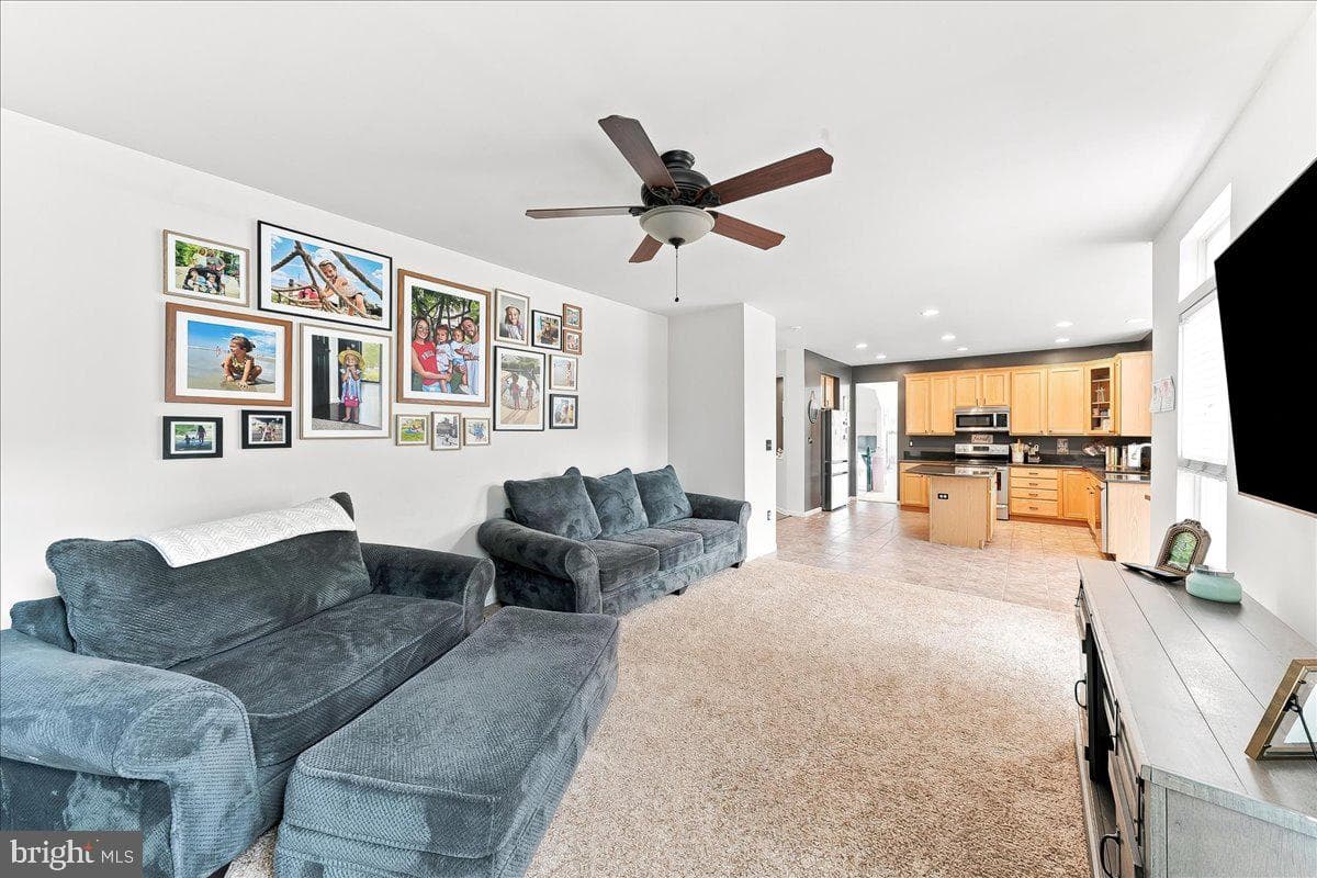 40 Caversham Drive photo 18