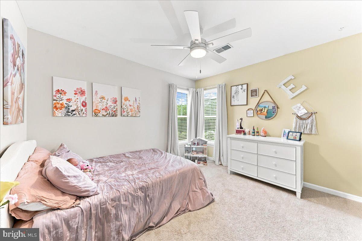 40 Caversham Drive photo 27