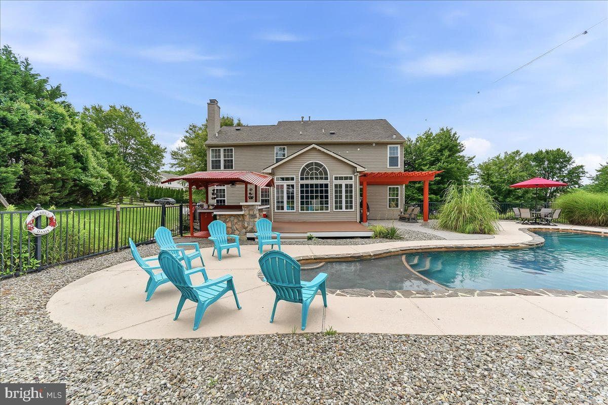 40 Caversham Drive photo 42