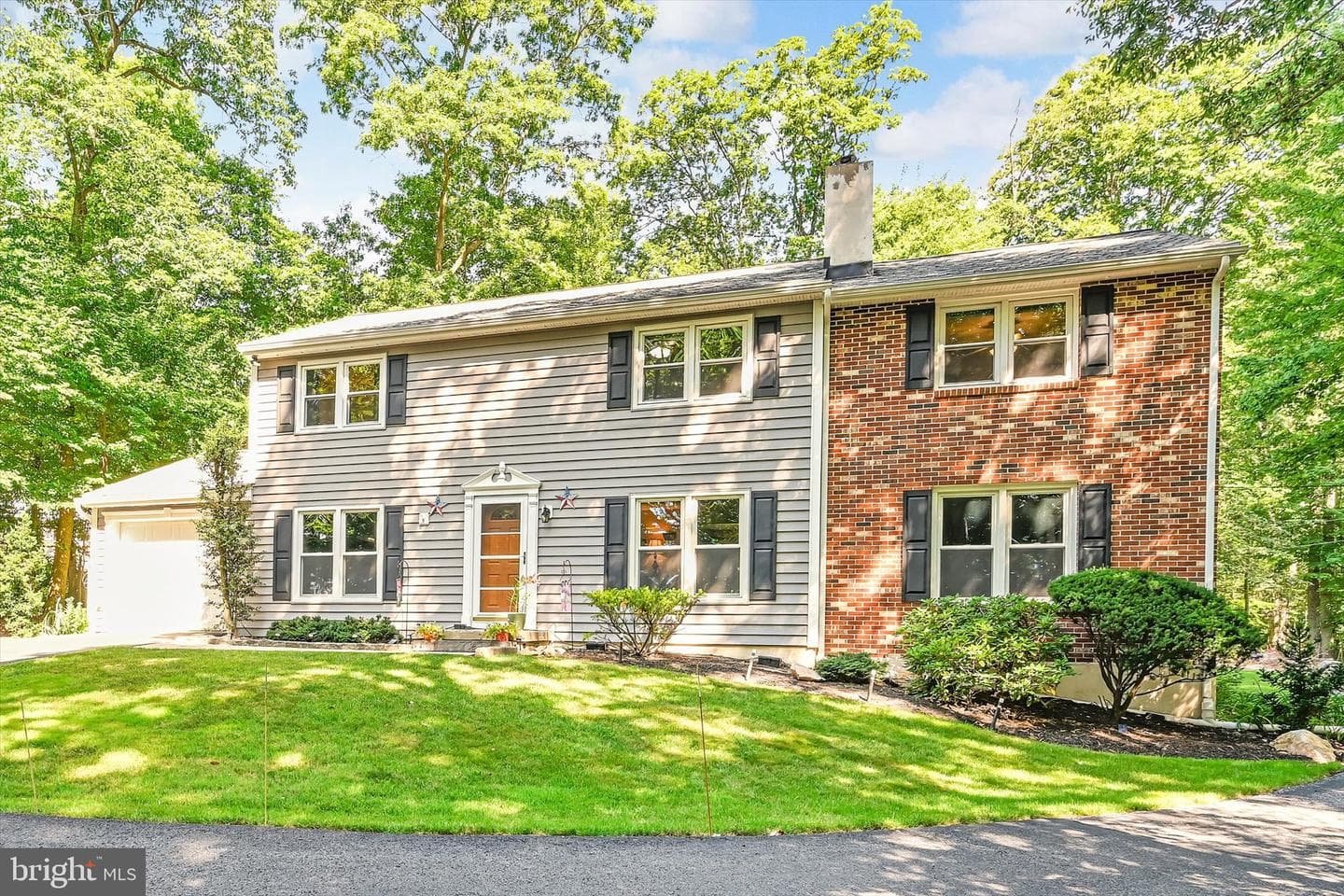 1392 Reservoir Road photo 4