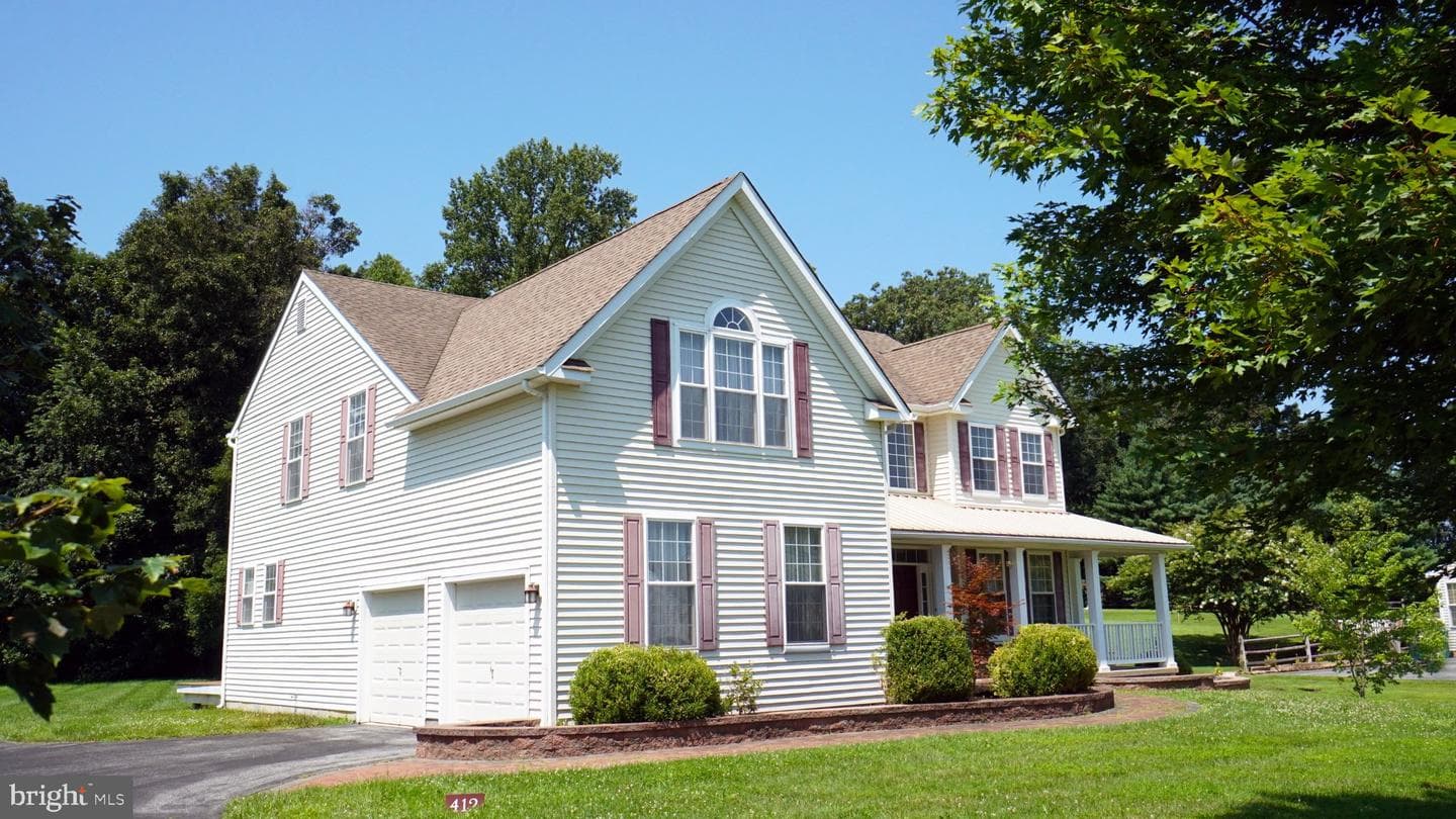 412 Buttonwood Lane, Oxford
