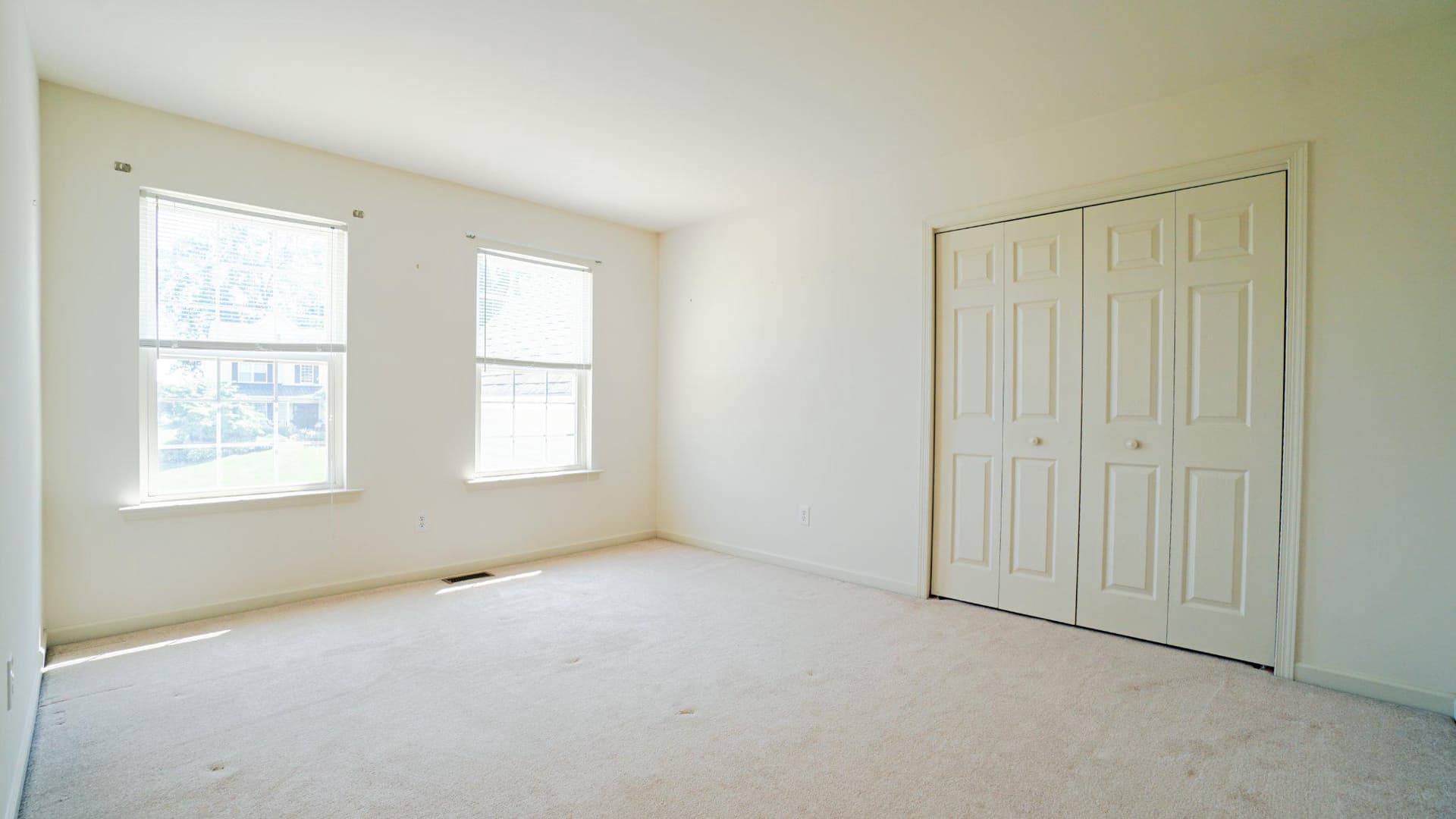 412 Buttonwood Lane photo 38