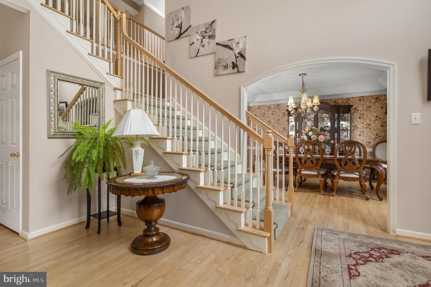 410 Misak Drive photo 3