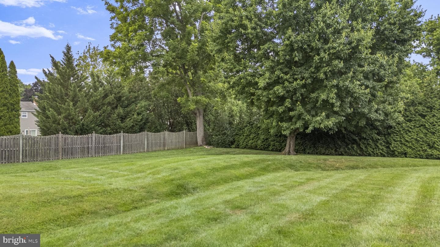 410 Misak Drive photo 37