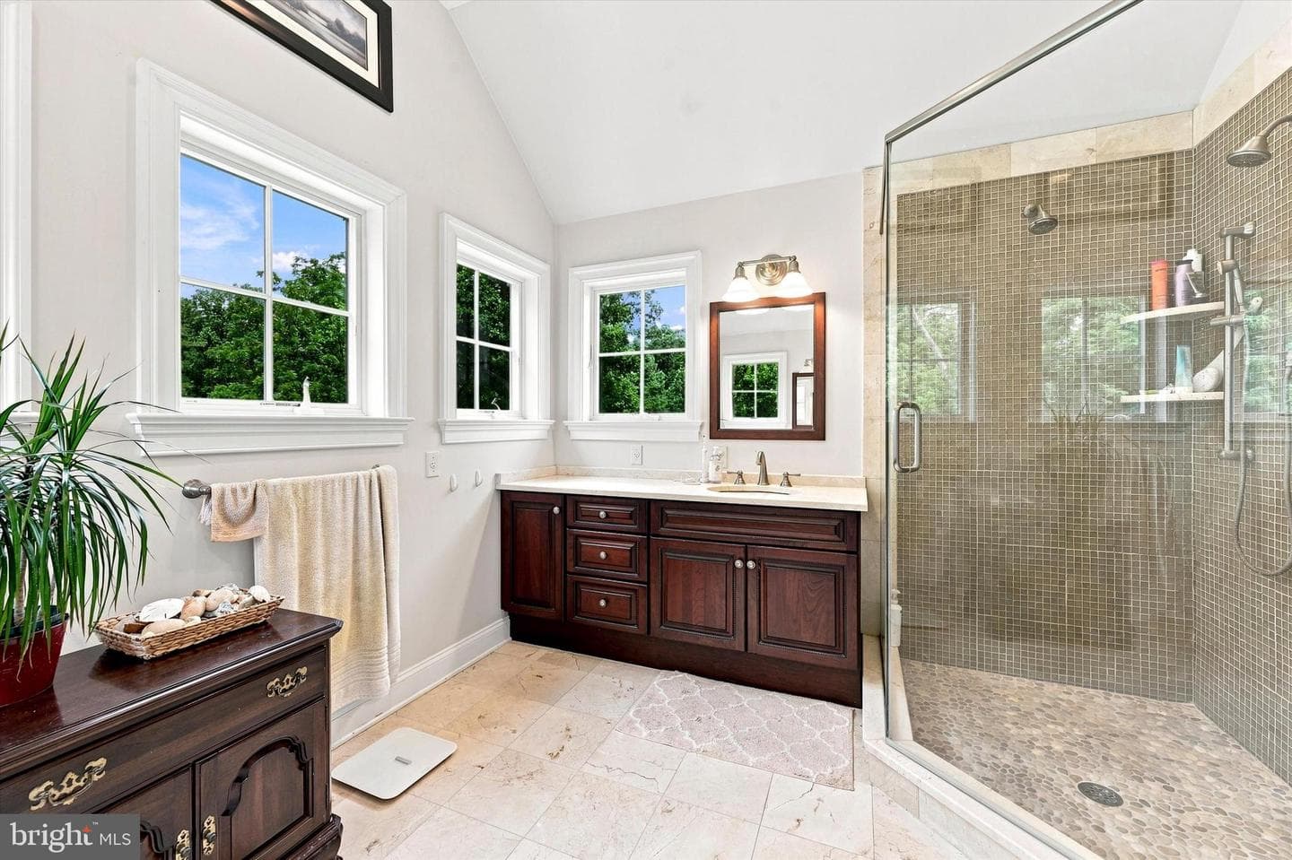 1690 S Glenside Road photo 24