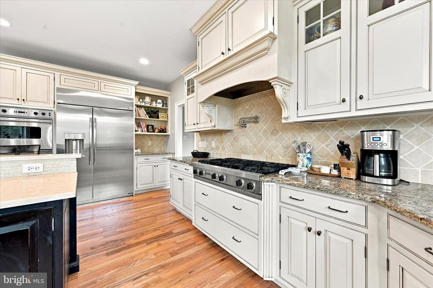 1690 S Glenside Road photo 7