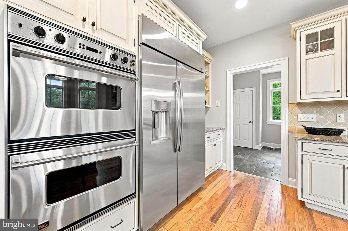 1690 S Glenside Road photo 9