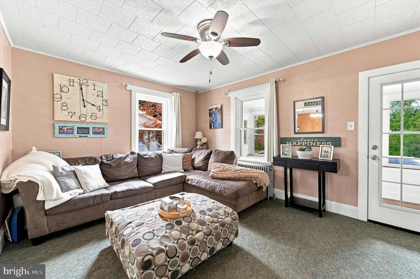 302 William Street photo 5