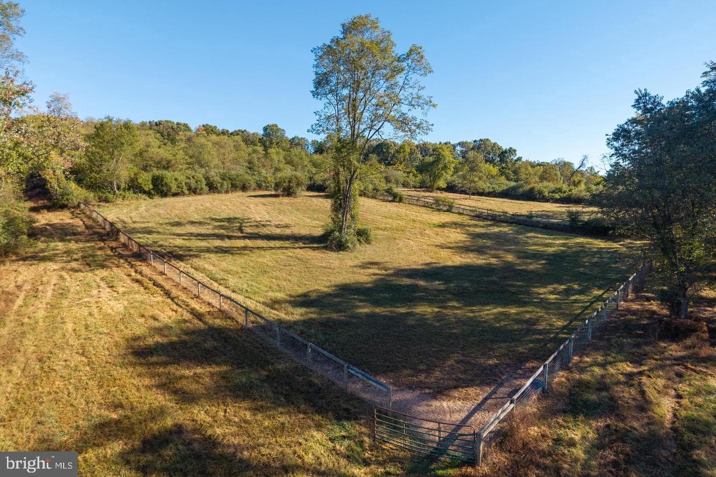 2275 Strasburg Road photo 17
