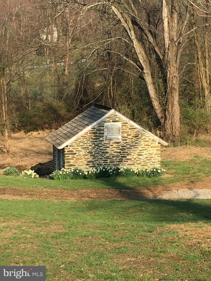 2275 Strasburg Road photo 22