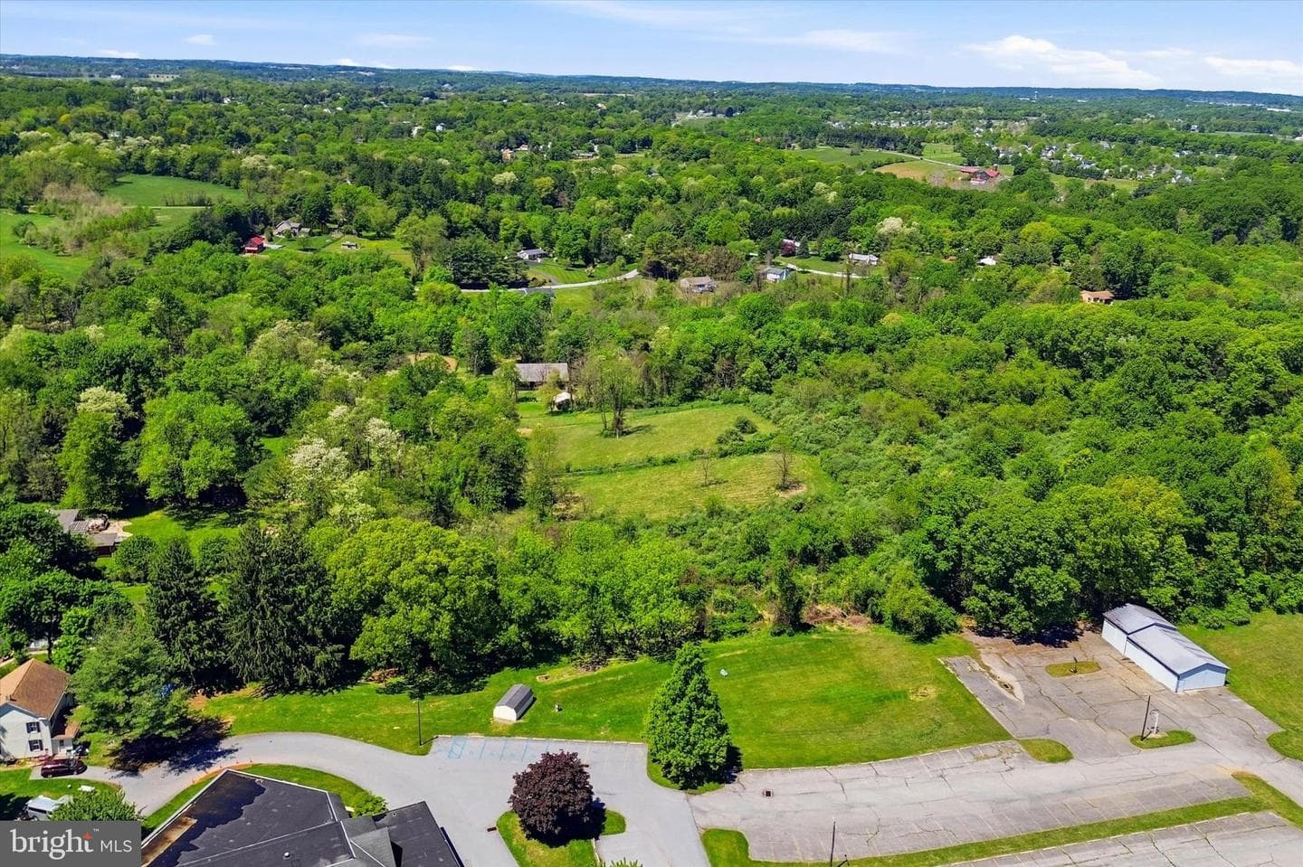 2275 Strasburg Road photo 35