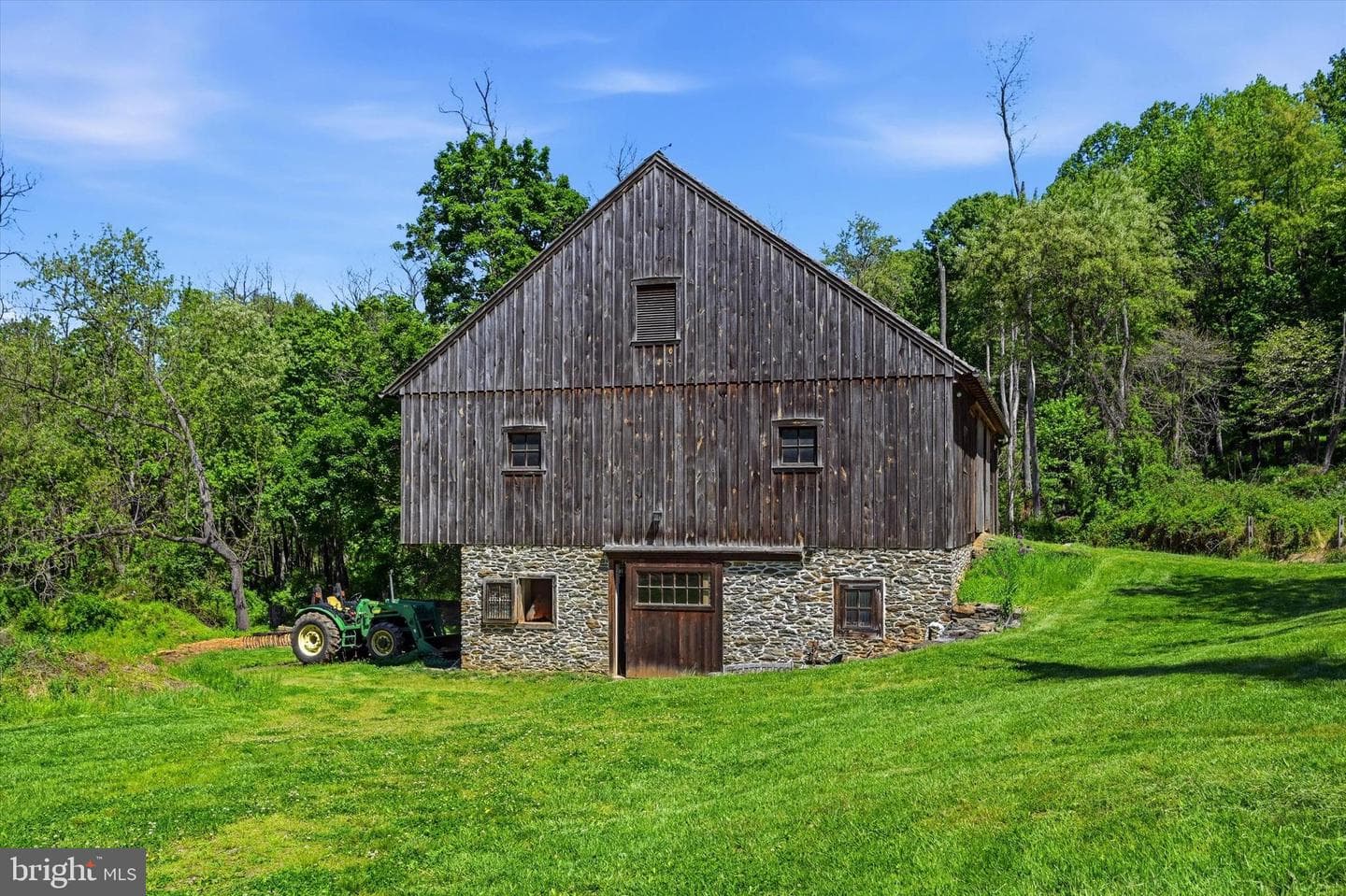 2275 Strasburg Road photo 5
