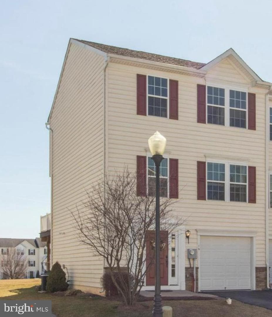 16 Tuxford Lane photo 2