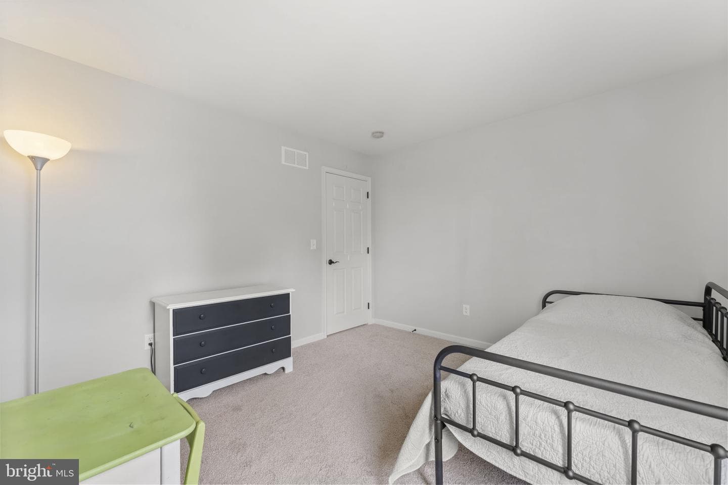 302 Redbud Drive photo 28