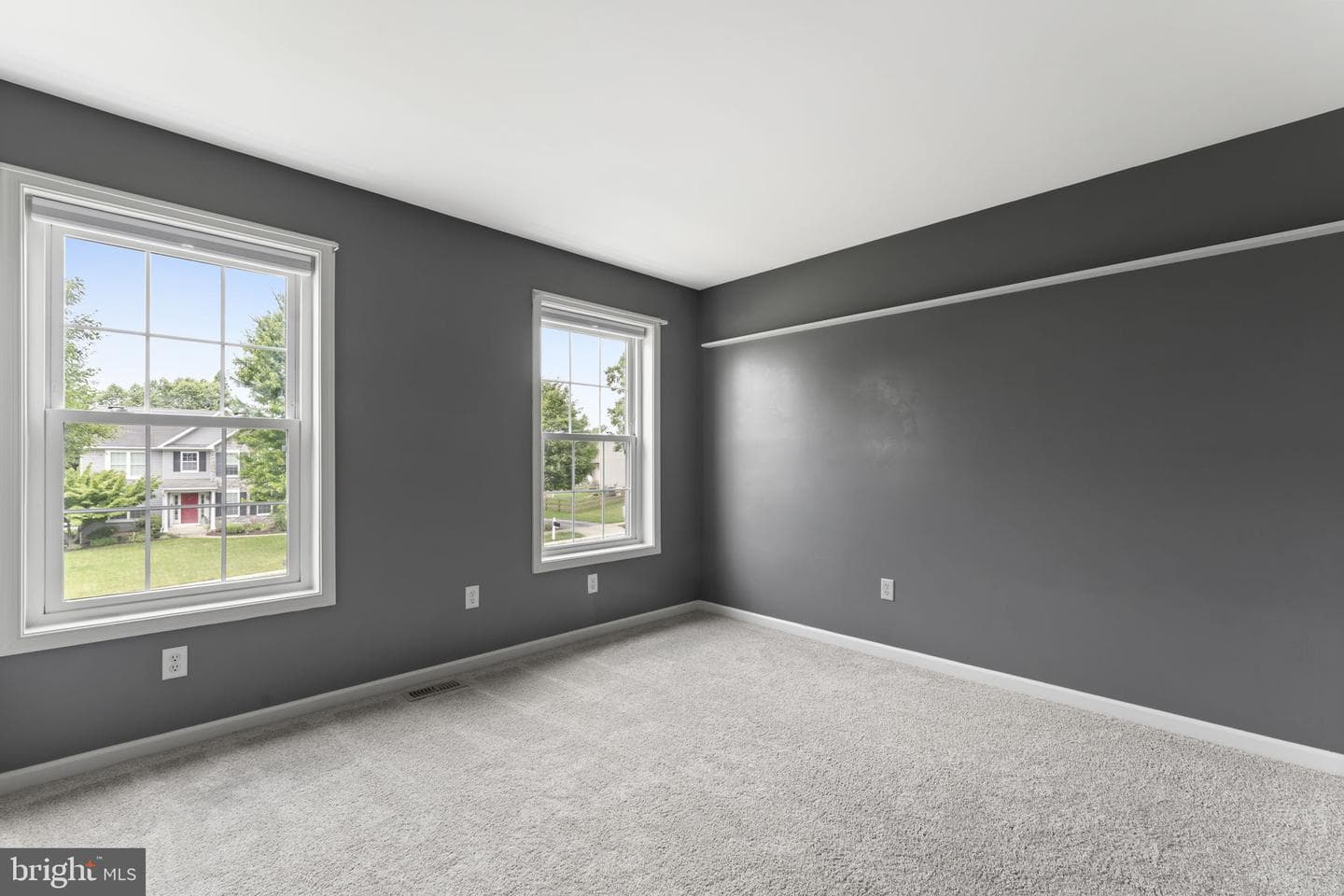 302 Redbud Drive photo 31