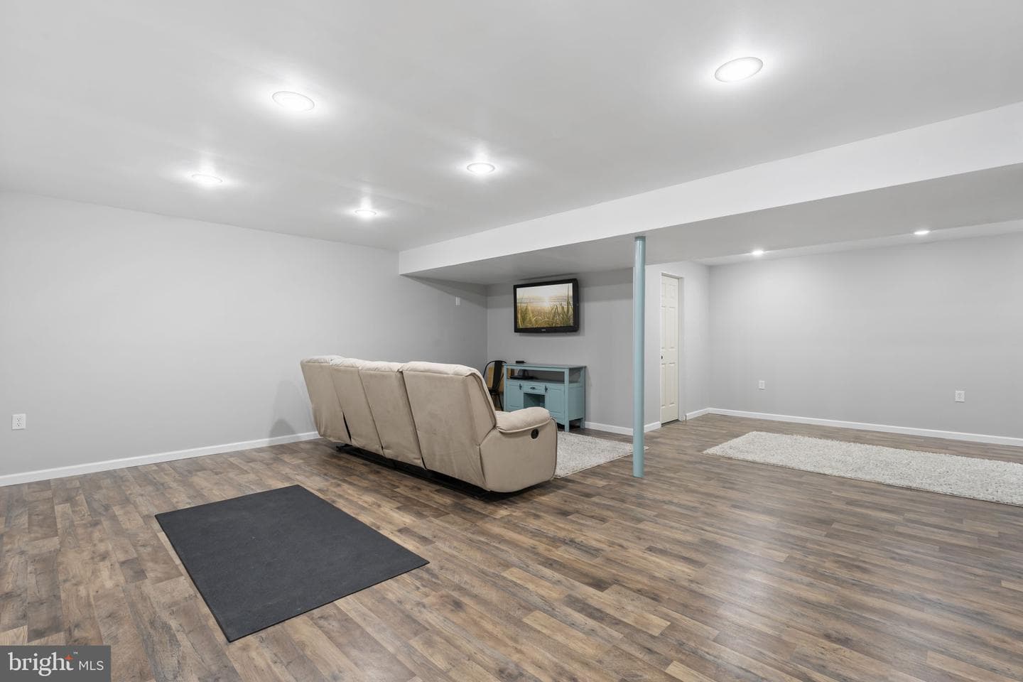 302 Redbud Drive photo 35