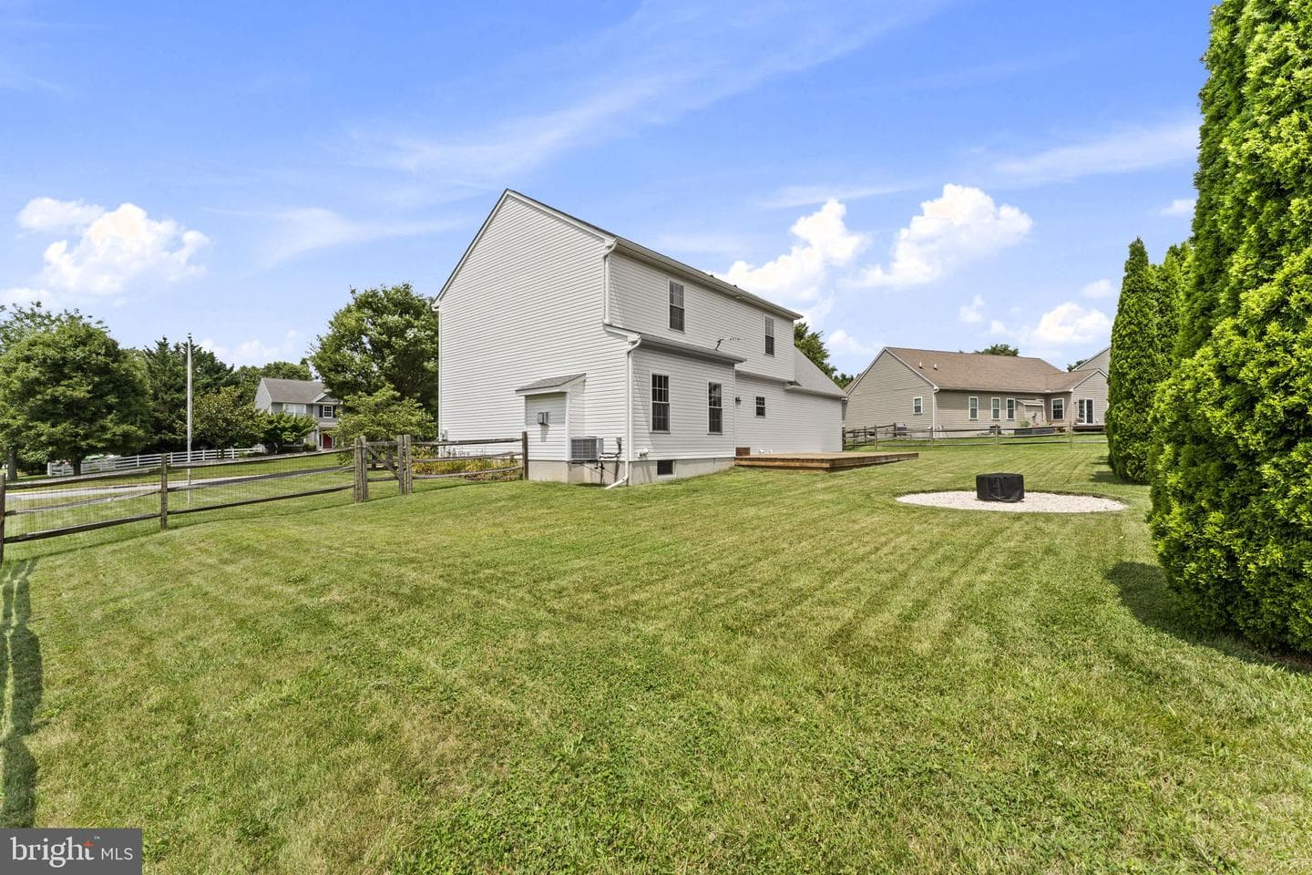 302 Redbud Drive photo 41