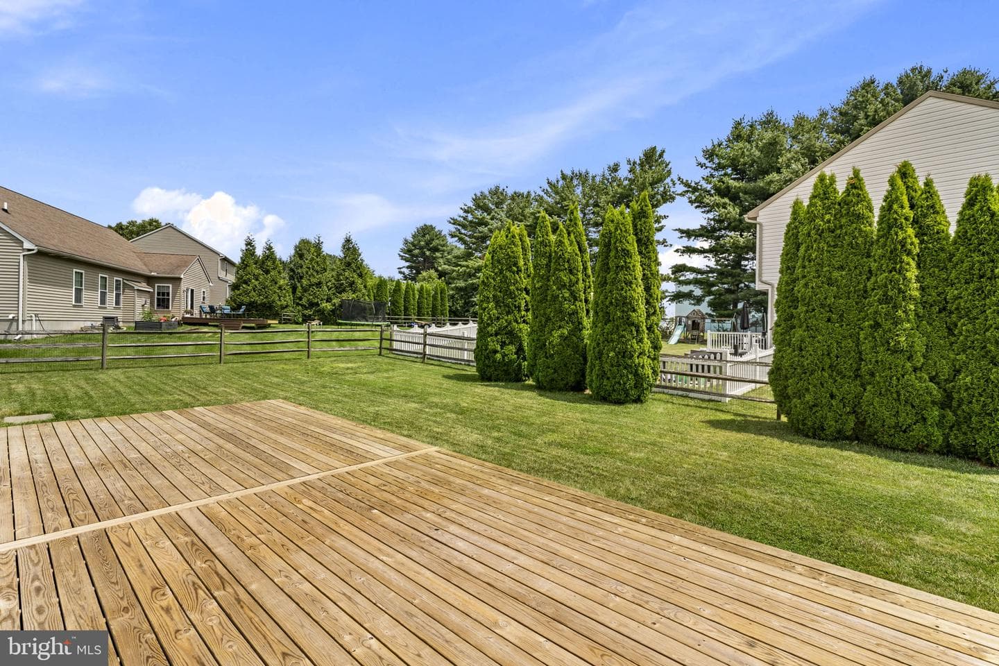 302 Redbud Drive photo 43