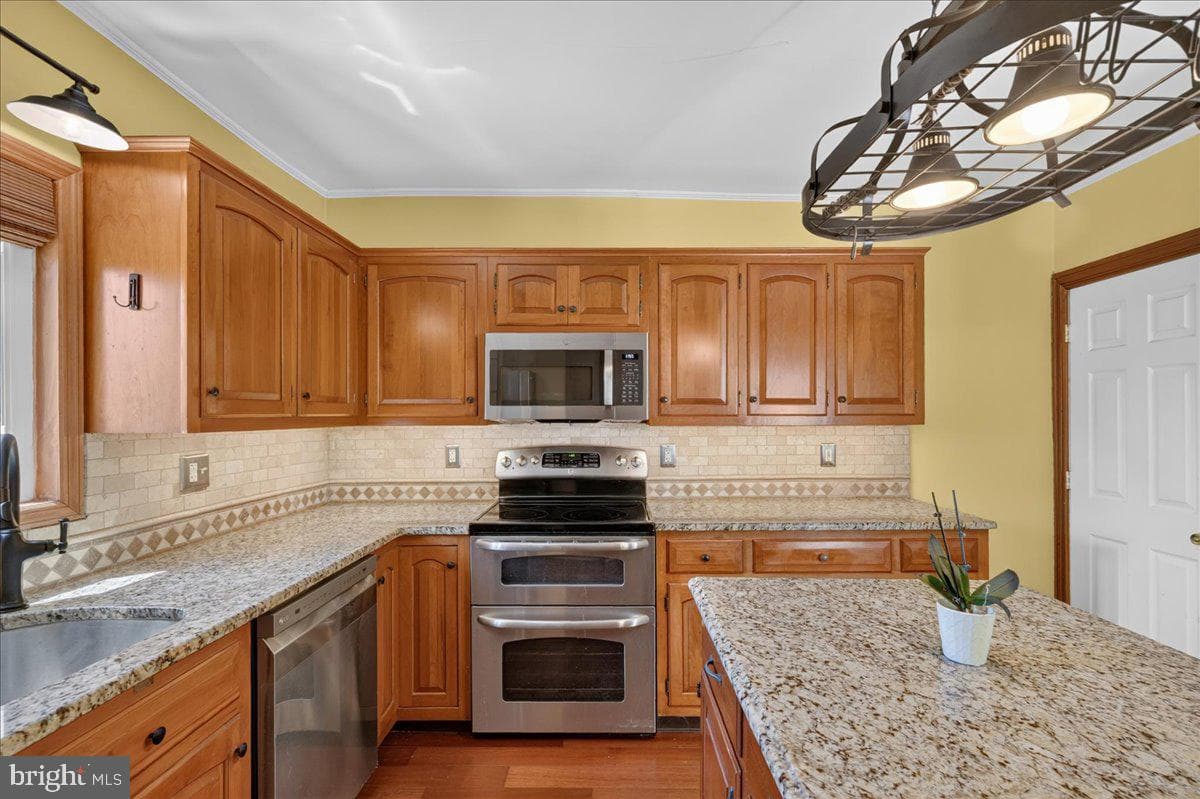 440 Queen Street photo 14