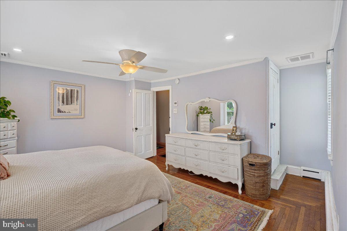 440 Queen Street photo 20