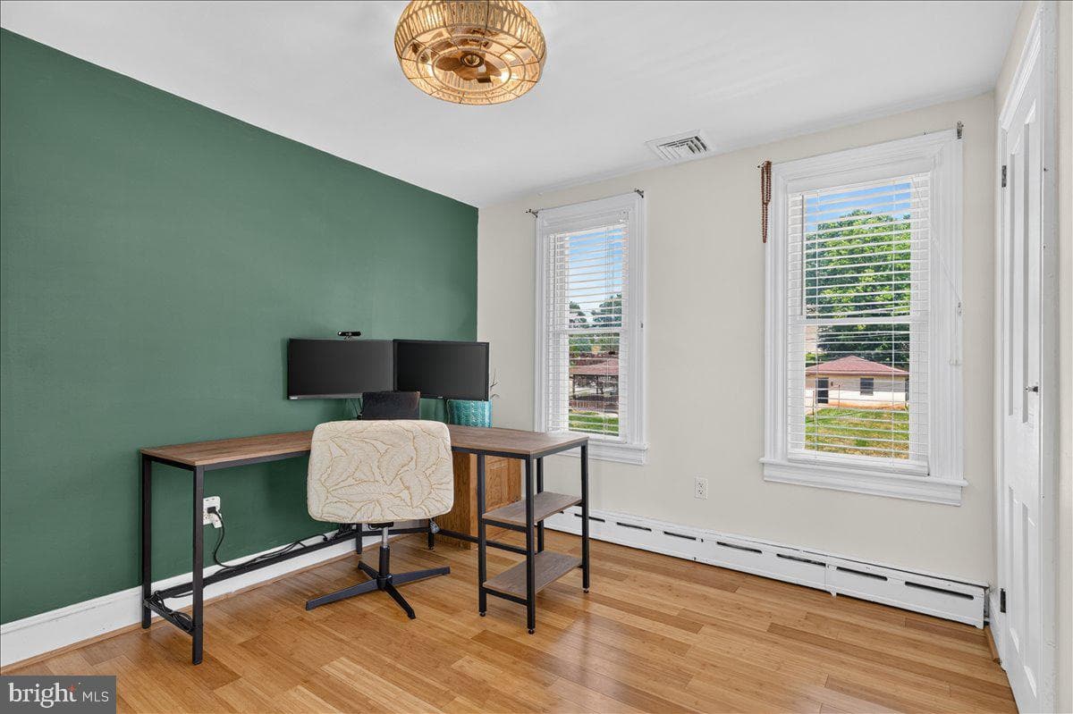 440 Queen Street photo 25