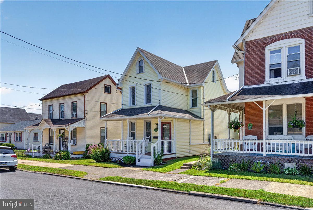 440 Queen Street photo 29